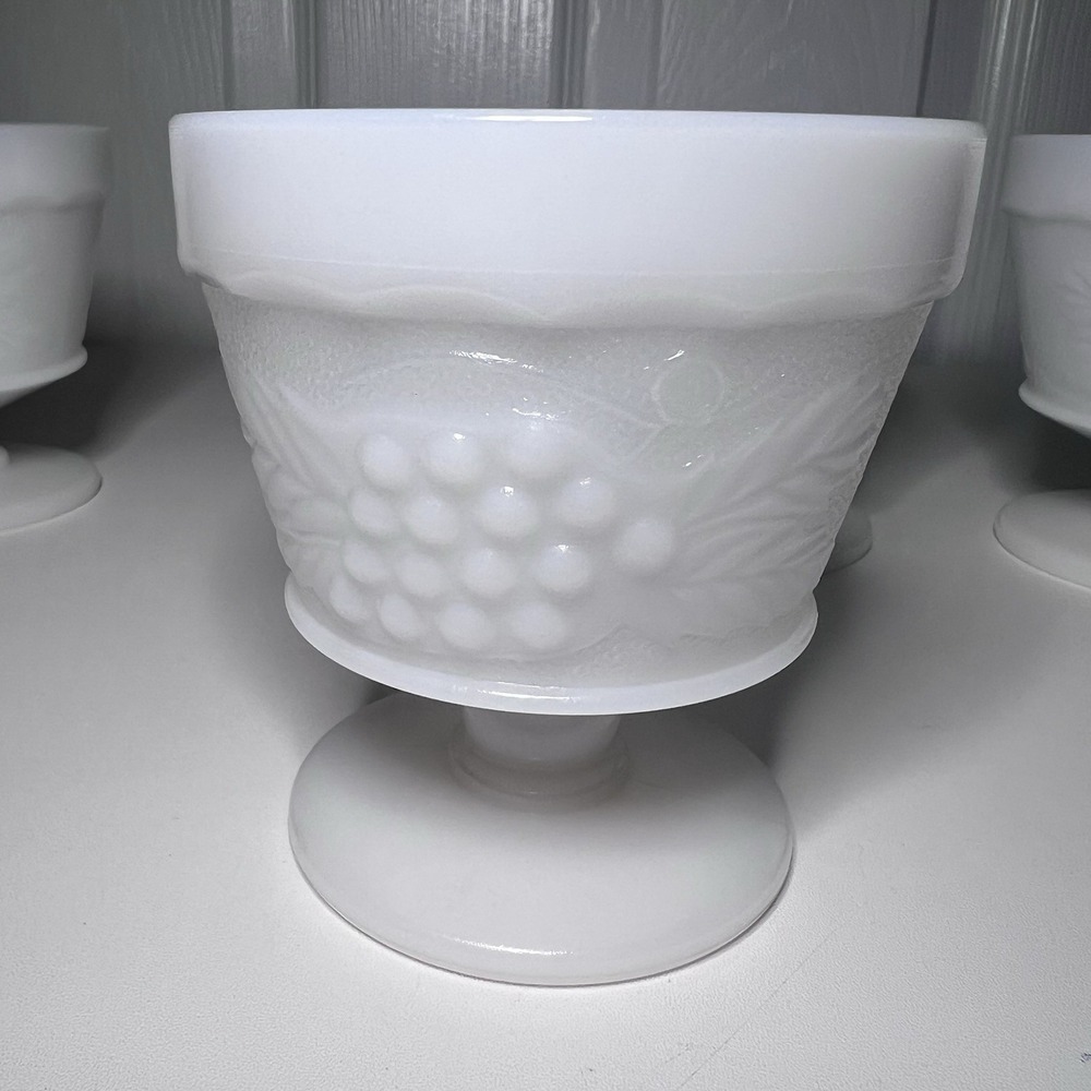 Set Of 4 Anchor Hocking Harvest Grape Milk Glass Footed Dessert Cups